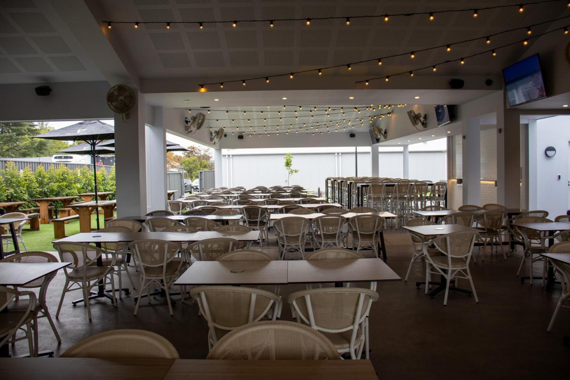 Bellbird Hotel Cessnock Bagian luar foto